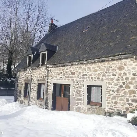 Holiday home Maison Au Coeur Du Sancy